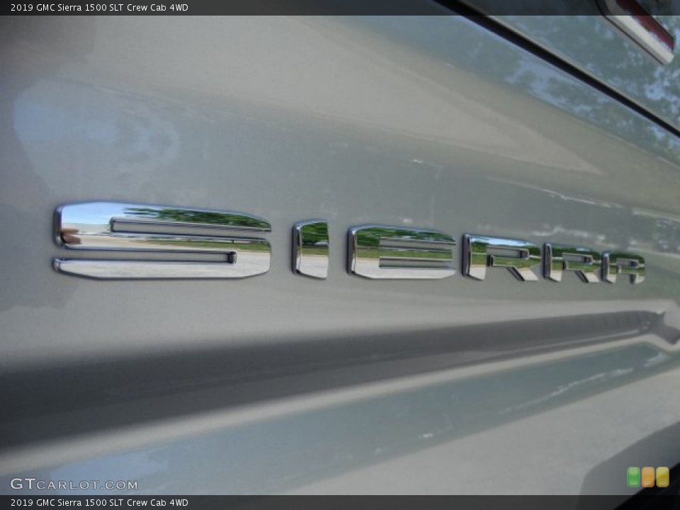 2019 GMC Sierra 1500 Custom Badge and Logo Photo #133198314