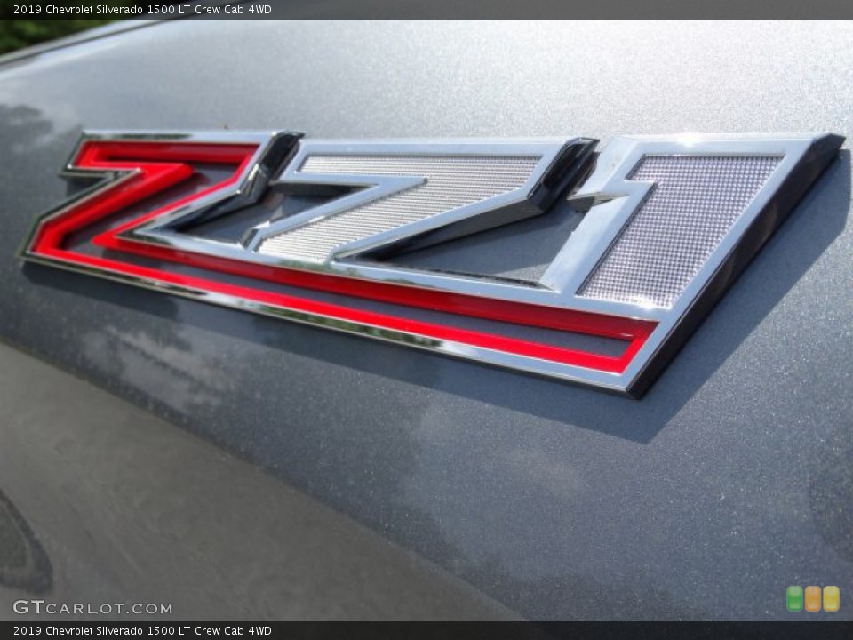 2019 Chevrolet Silverado 1500 Custom Badge and Logo Photo #133200723
