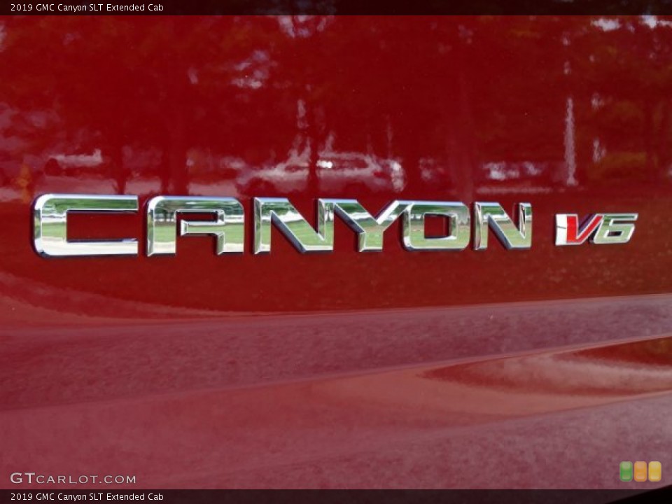 2019 GMC Canyon Custom Badge and Logo Photo #133290001
