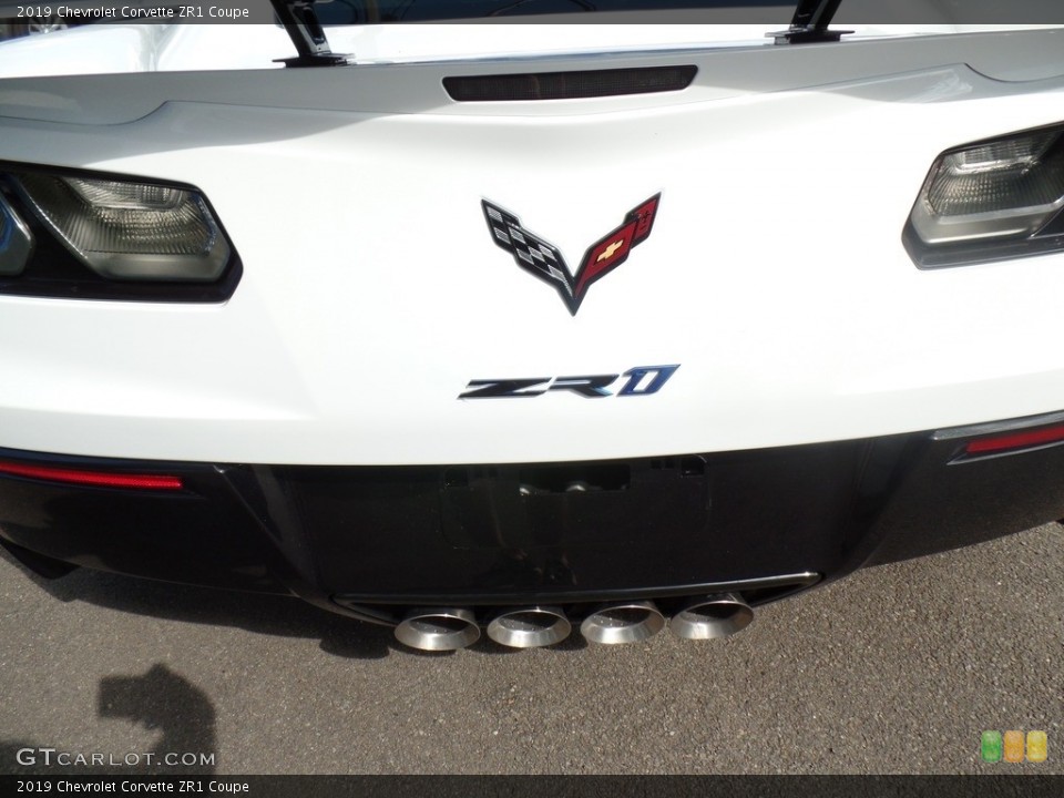 2019 Chevrolet Corvette Custom Badge and Logo Photo #133729109