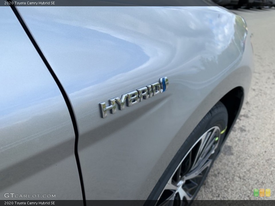 2020 Toyota Camry Custom Badge and Logo Photo #135687057