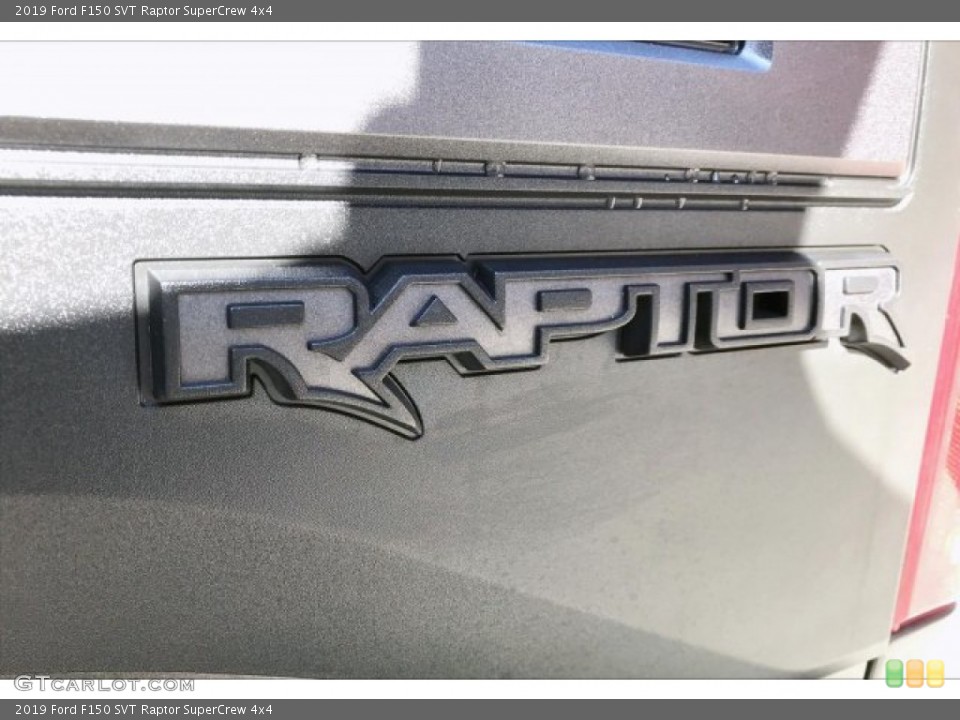 2019 Ford F150 Custom Badge and Logo Photo #135941806
