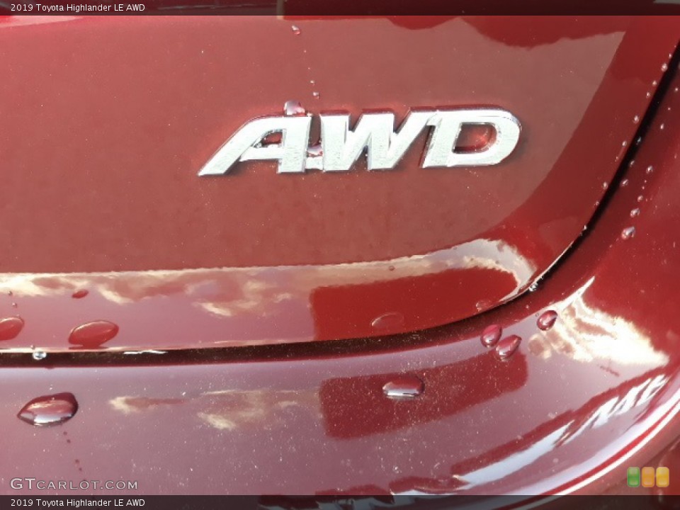 2019 Toyota Highlander Custom Badge and Logo Photo #136352453