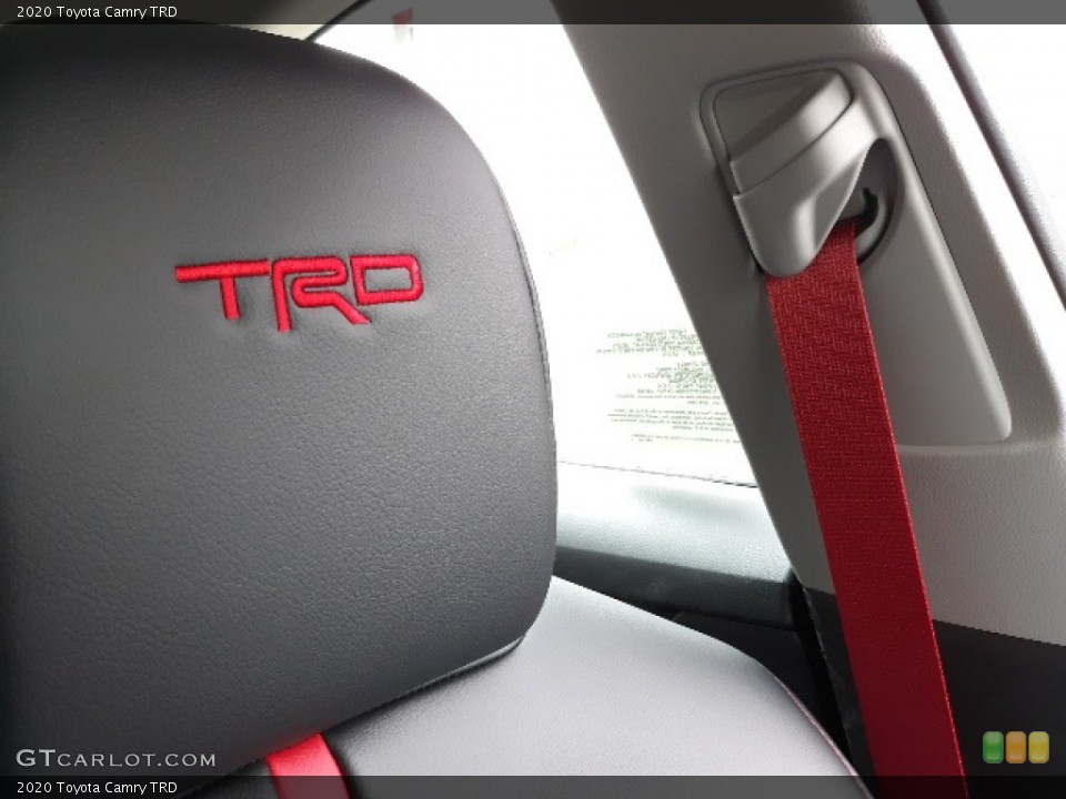 2020 Toyota Camry Custom Badge and Logo Photo #137202862
