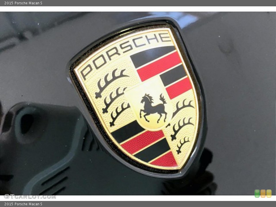 2015 Porsche Macan Custom Badge and Logo Photo #137223489