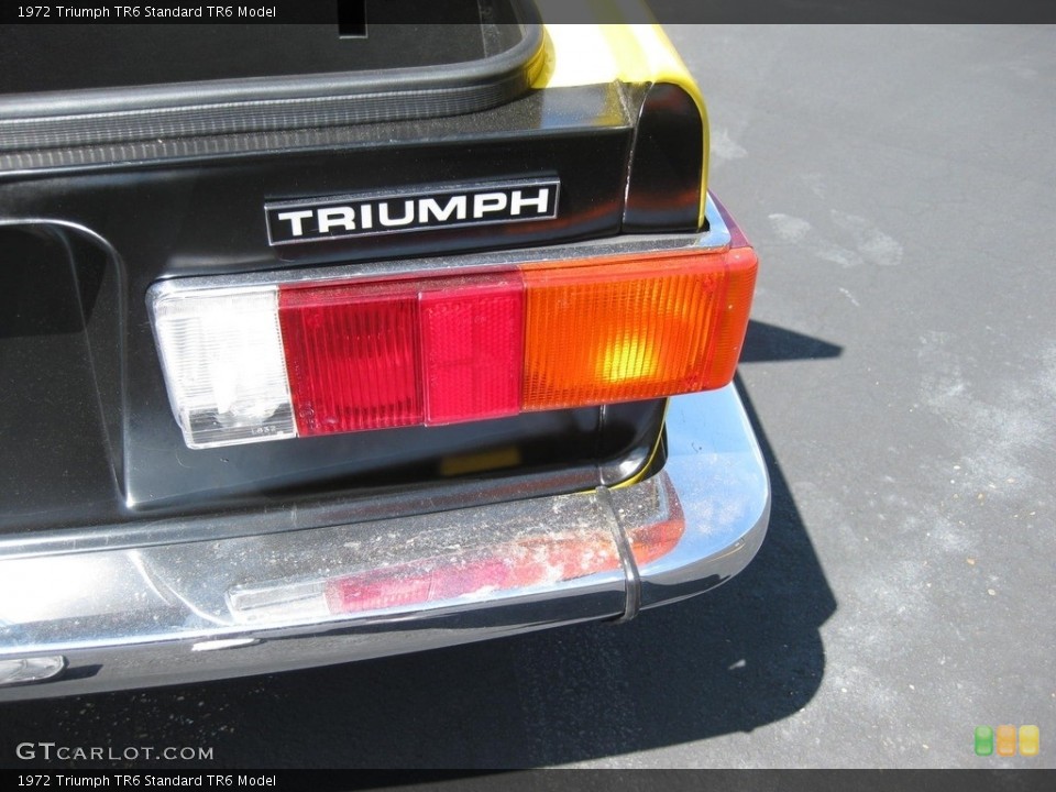 1972 Triumph TR6 Badges and Logos