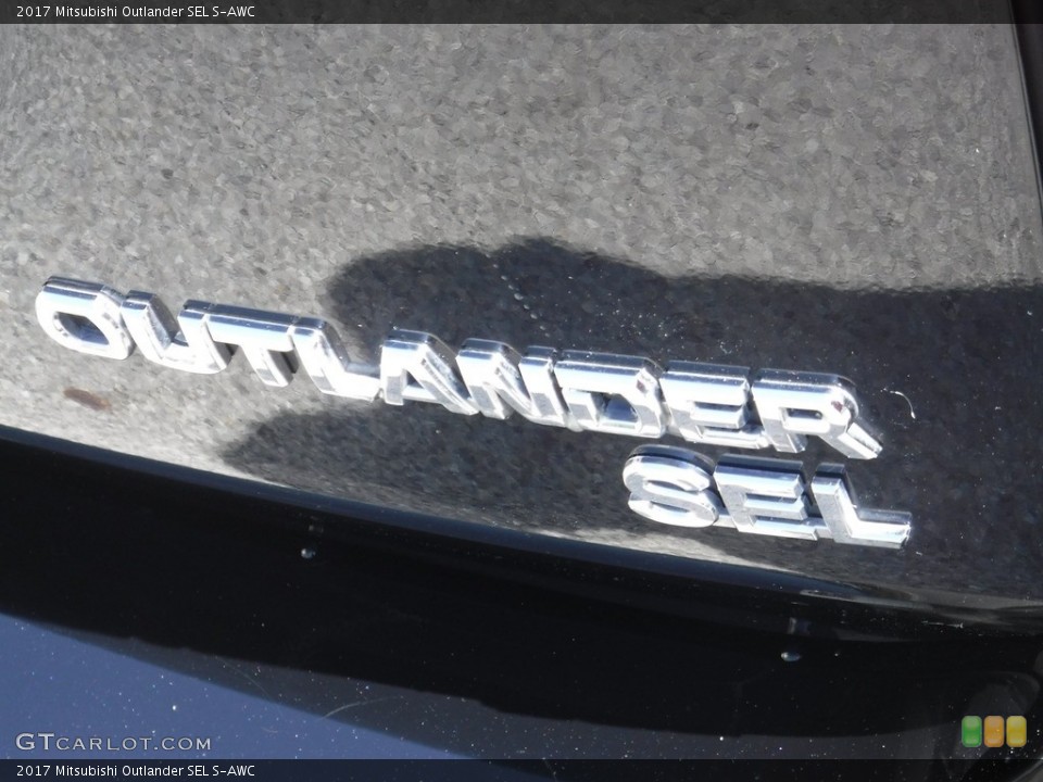 2017 Mitsubishi Outlander Custom Badge and Logo Photo #138511728