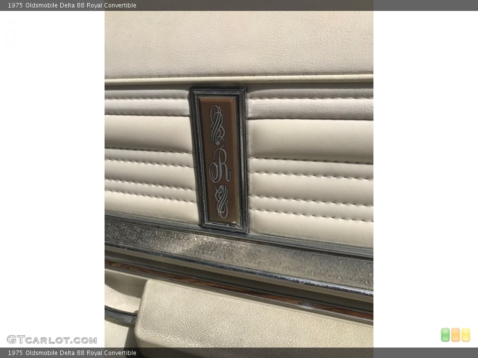 1975 Oldsmobile Delta 88 Custom Badge and Logo Photo #138568500