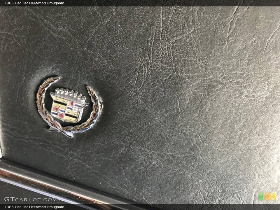 1986 Cadillac Fleetwood Custom Badge and Logo Photo #138638433