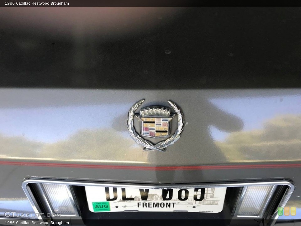 1986 Cadillac Fleetwood Badges and Logos