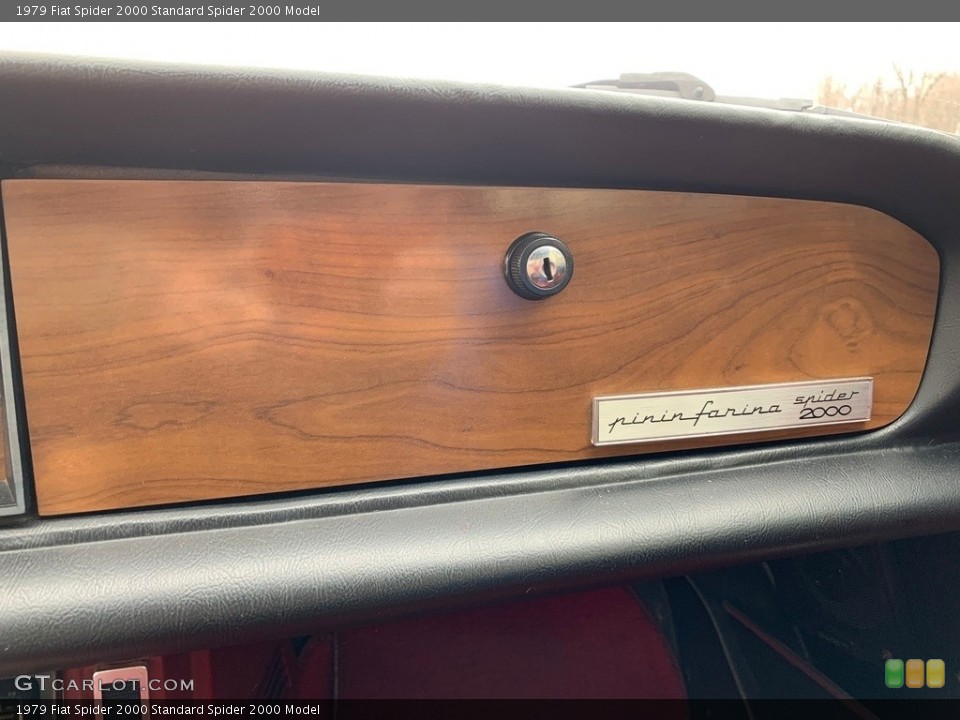 1979 Fiat Spider 2000 Badges and Logos