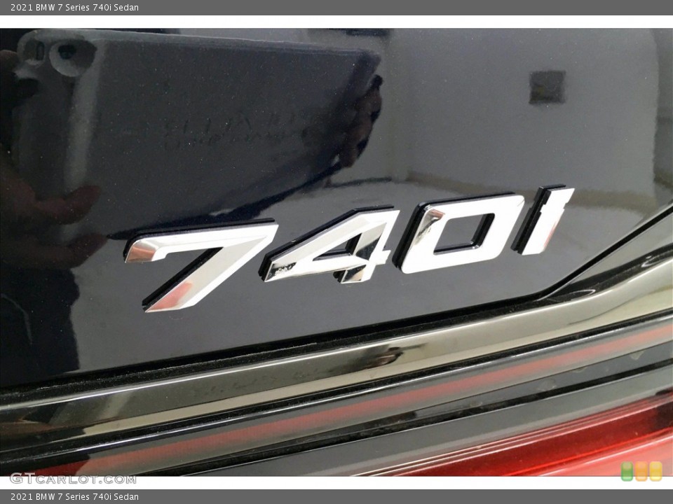 2021 BMW 7 Series Custom Badge and Logo Photo #139391809