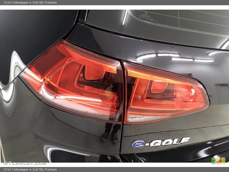2016 Volkswagen e-Golf Custom Badge and Logo Photo #139501433