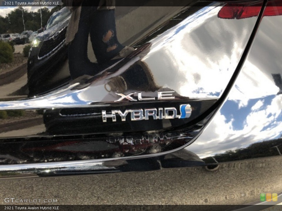 2021 Toyota Avalon Custom Badge and Logo Photo #139727346