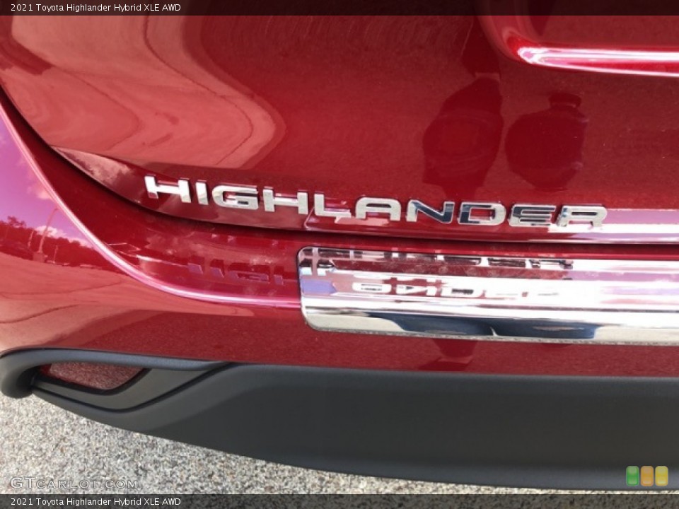 2021 Toyota Highlander Custom Badge and Logo Photo #139735478