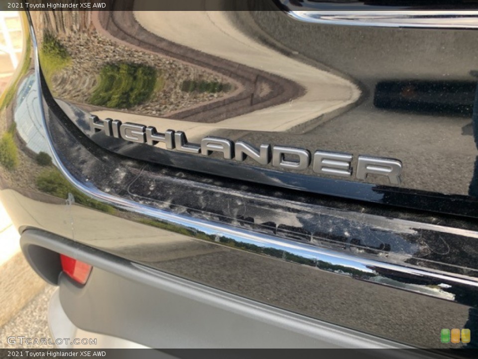 2021 Toyota Highlander Custom Badge and Logo Photo #139737228