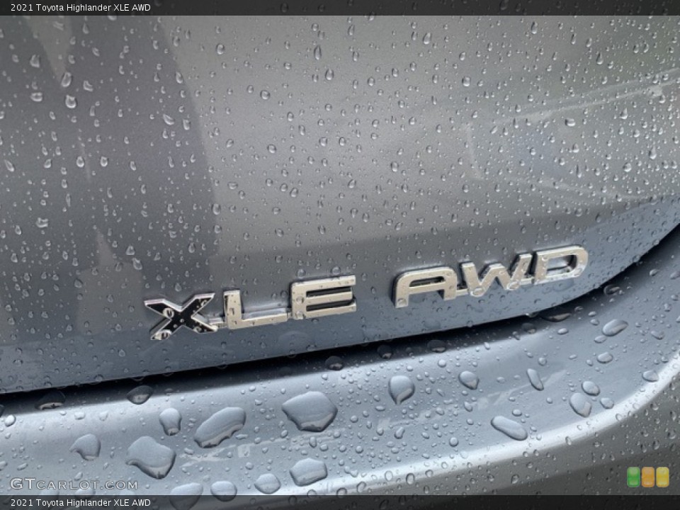 2021 Toyota Highlander Custom Badge and Logo Photo #139920273