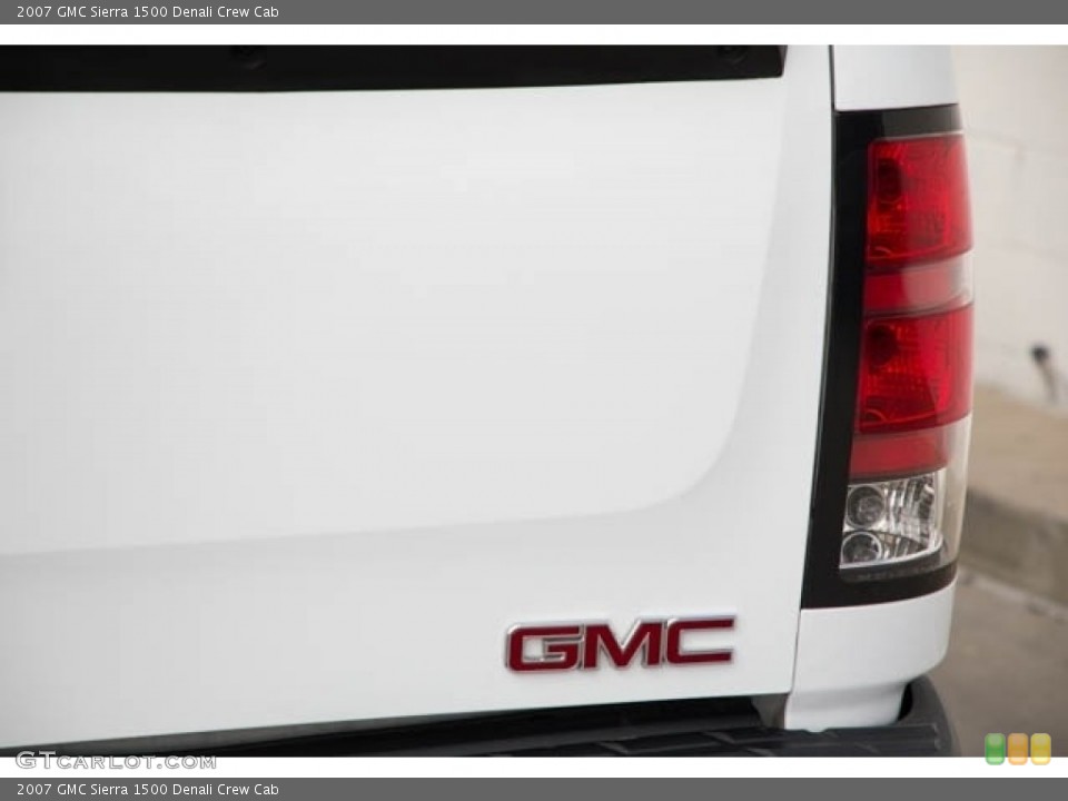 2007 GMC Sierra 1500 Custom Badge and Logo Photo #139958767