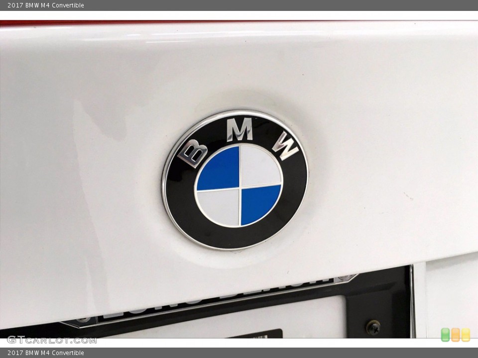 2017 BMW M4 Badges and Logos