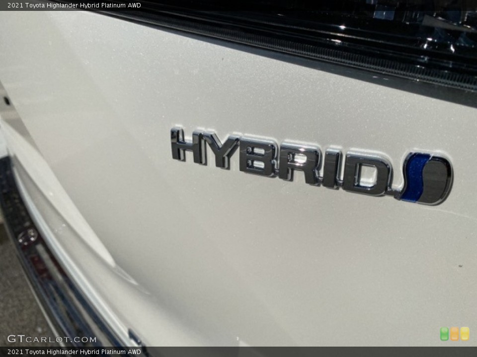 2021 Toyota Highlander Custom Badge and Logo Photo #140221612