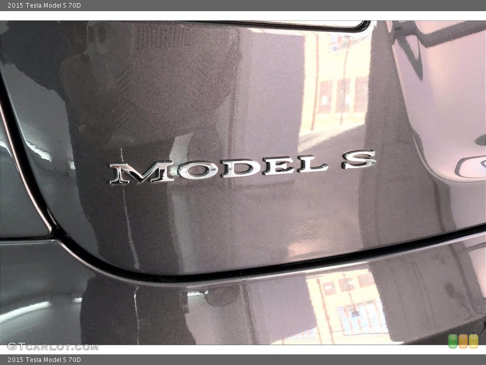 2015 Tesla Model S Badges and Logos