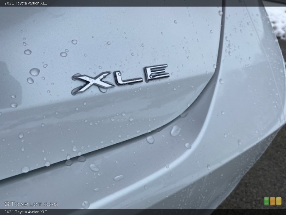 2021 Toyota Avalon Custom Badge and Logo Photo #140539707