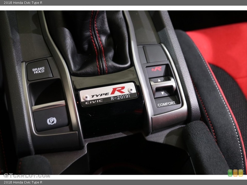 2018 Honda Civic Custom Badge and Logo Photo #140582943