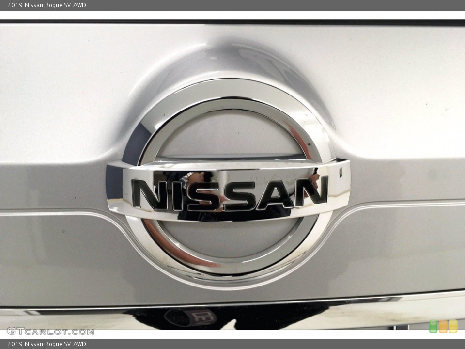 2019 Nissan Rogue Custom Badge and Logo Photo #140658280