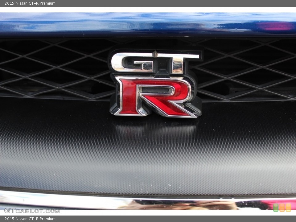 2015 Nissan GT-R Custom Badge and Logo Photo #140950252