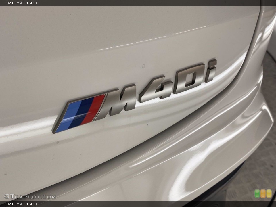 2021 BMW X4 Badges and Logos