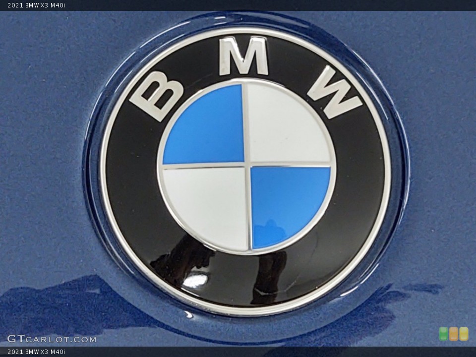 2021 BMW X3 Badges and Logos