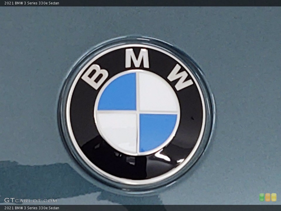 2021 BMW 3 Series Custom Badge and Logo Photo #141403278