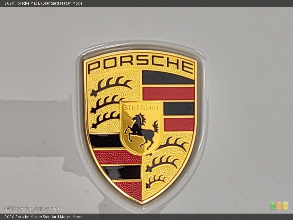 2020 Porsche Macan Custom Badge and Logo Photo #141423537