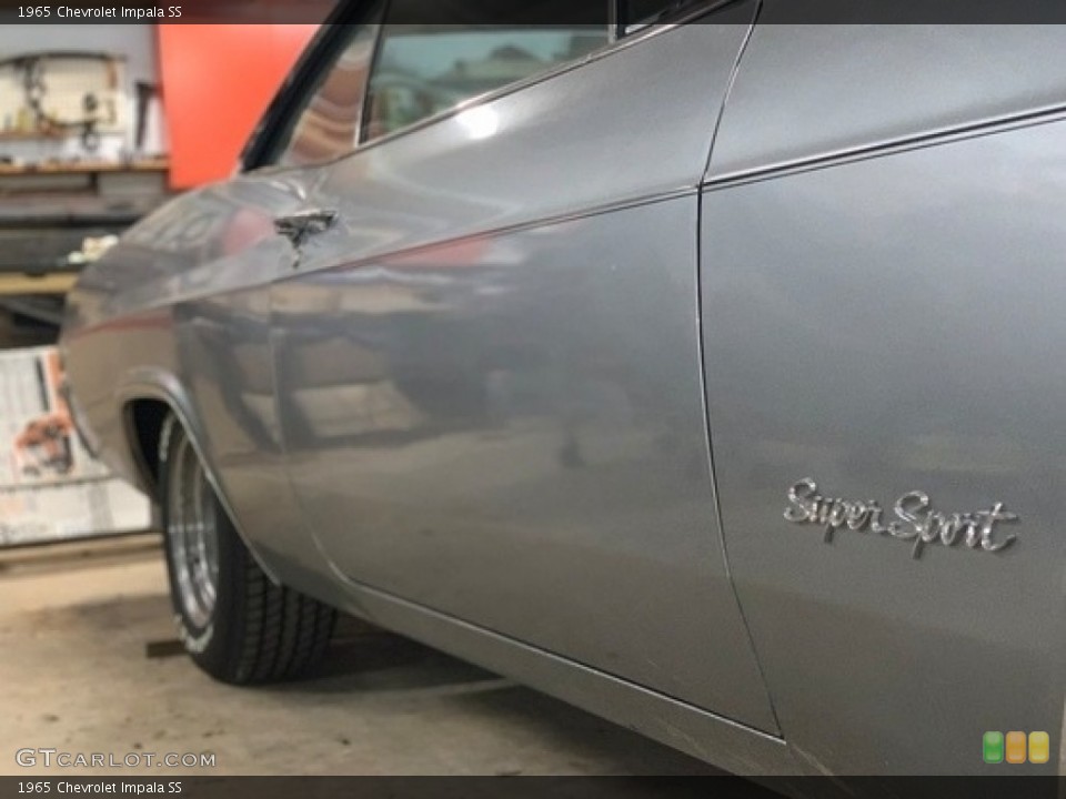 1965 Chevrolet Impala Custom Badge and Logo Photo #141481682