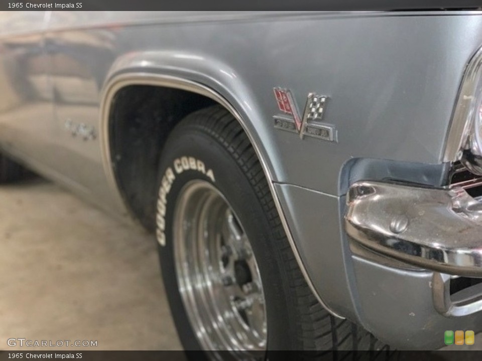 1965 Chevrolet Impala Badges and Logos