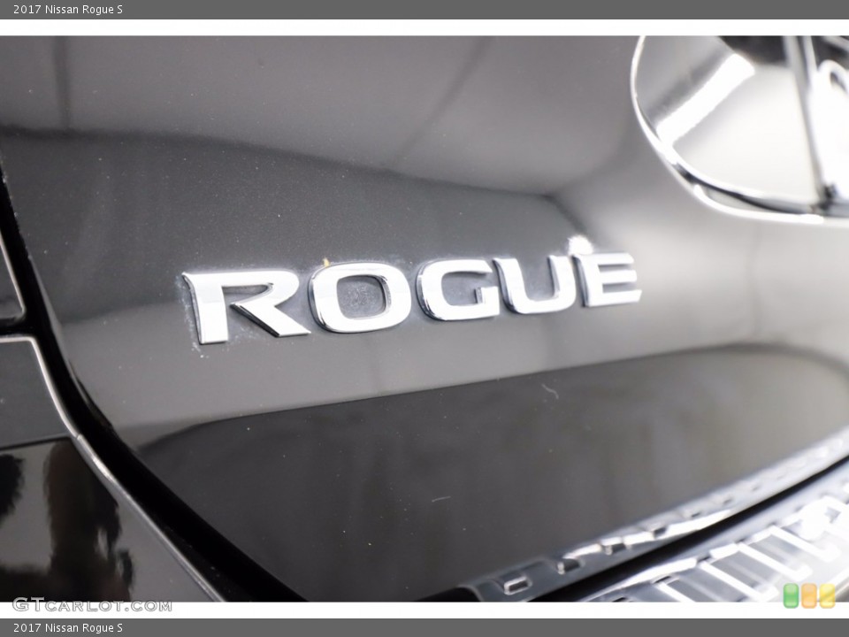 2017 Nissan Rogue Badges and Logos