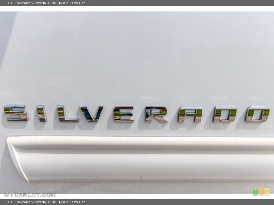 2010 Chevrolet Silverado 1500 Custom Badge and Logo Photo #141722392