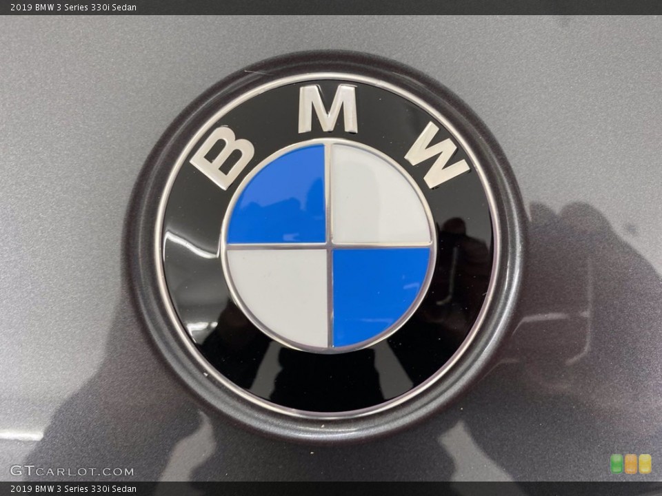 2019 BMW 3 Series Custom Badge and Logo Photo #141744377