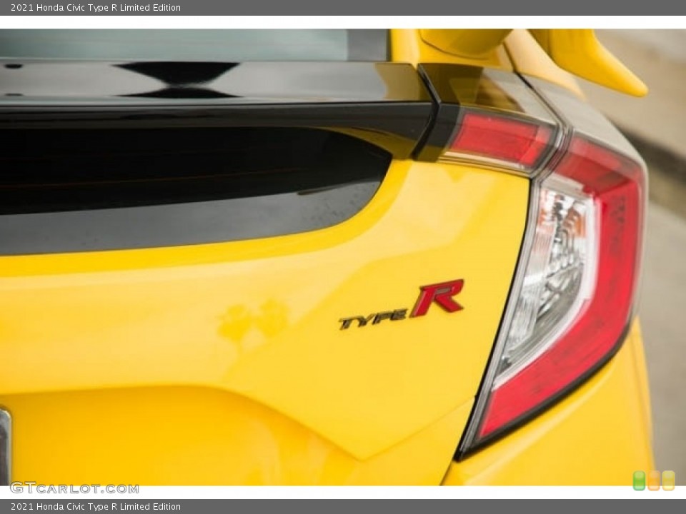 2021 Honda Civic Custom Badge and Logo Photo #141776795
