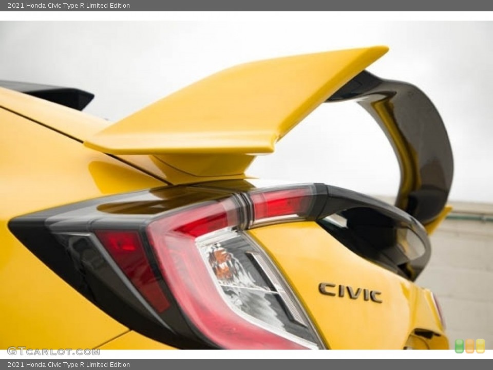 2021 Honda Civic Custom Badge and Logo Photo #141776804