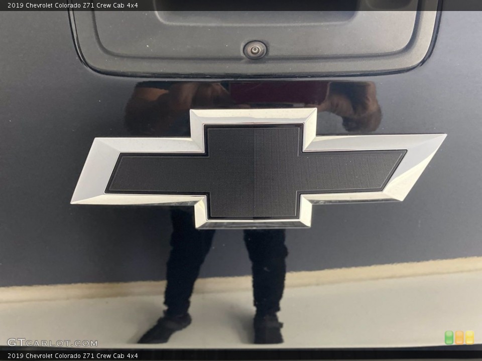 2019 Chevrolet Colorado Custom Badge and Logo Photo #142308140
