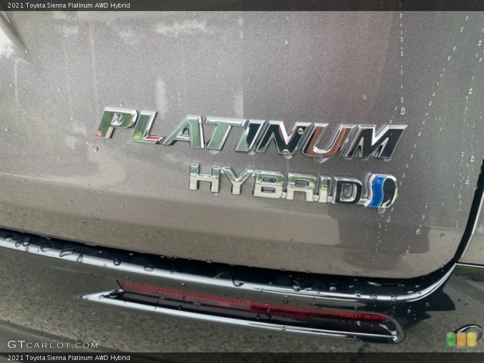 2021 Toyota Sienna Custom Badge and Logo Photo #142429290