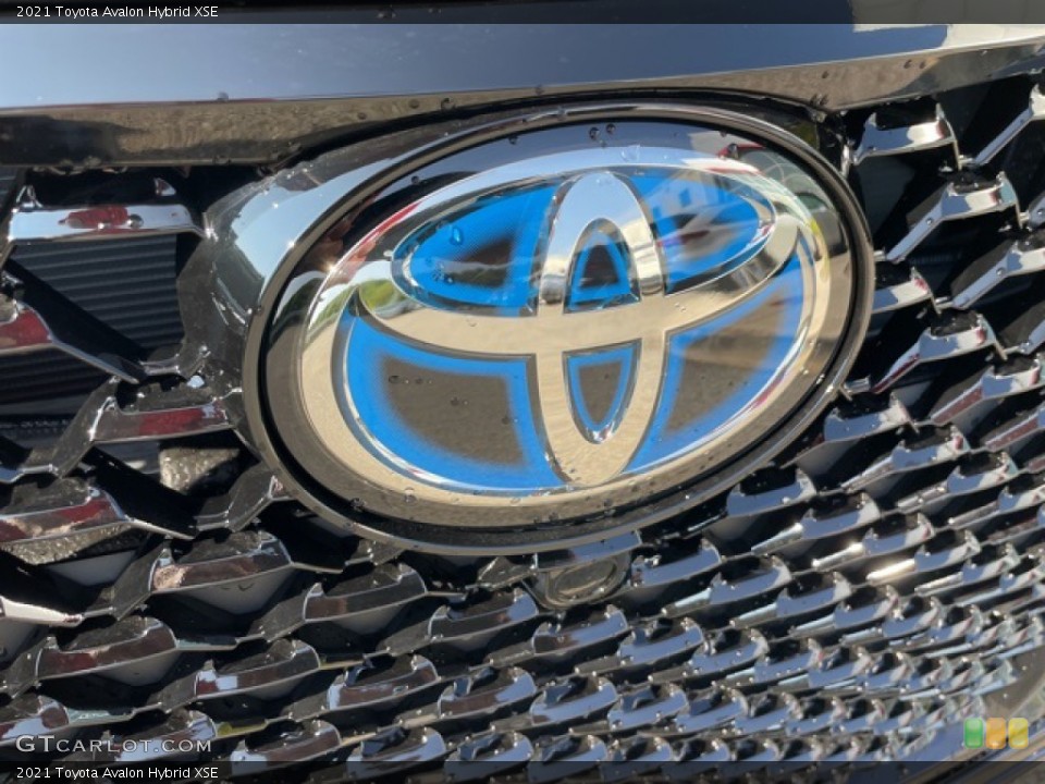 2021 Toyota Avalon Custom Badge and Logo Photo #142616990