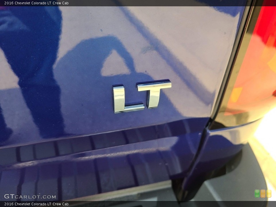 2016 Chevrolet Colorado Badges and Logos