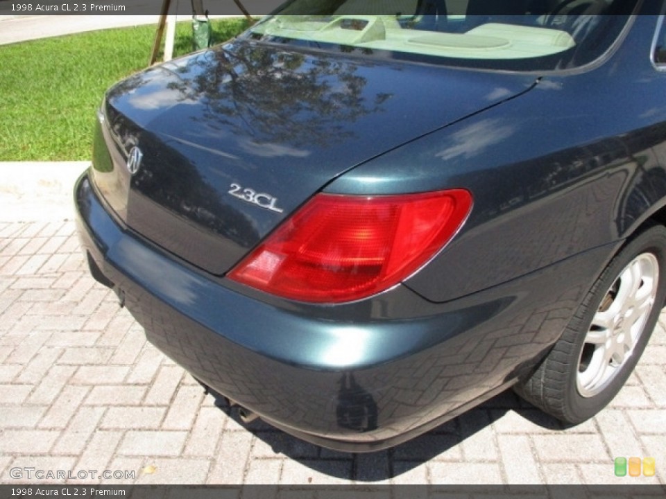 1998 Acura CL Badges and Logos