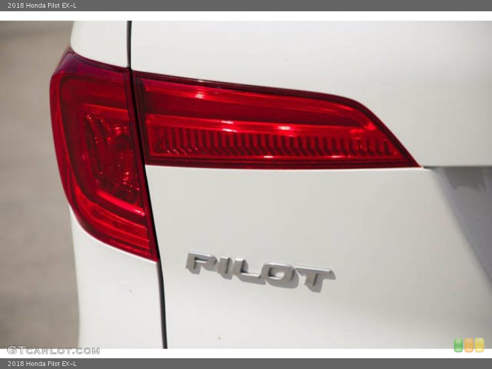 2018 Honda Pilot Badges and Logos