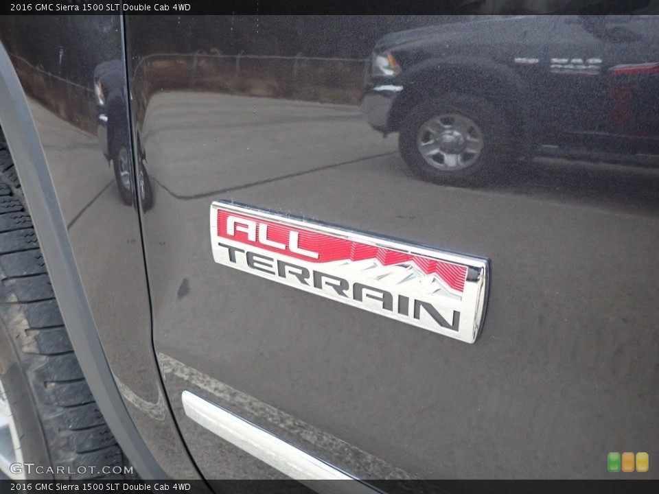 2016 GMC Sierra 1500 Custom Badge and Logo Photo #143413729