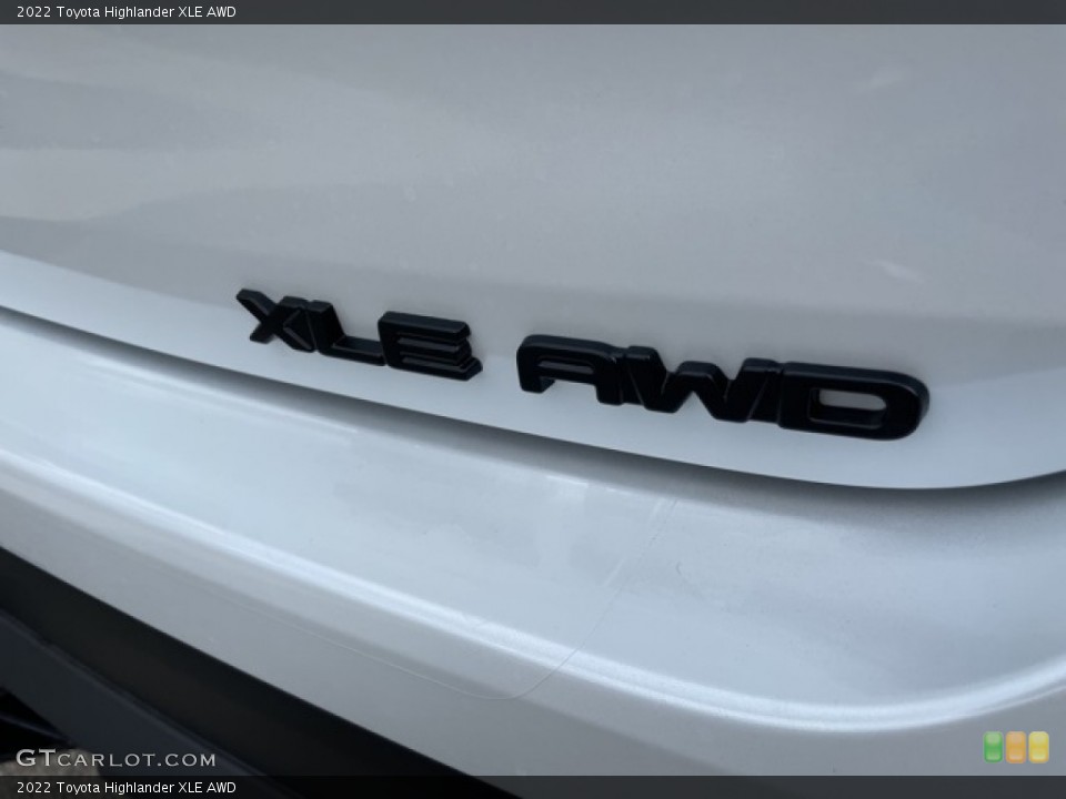 2022 Toyota Highlander Custom Badge and Logo Photo #143453184