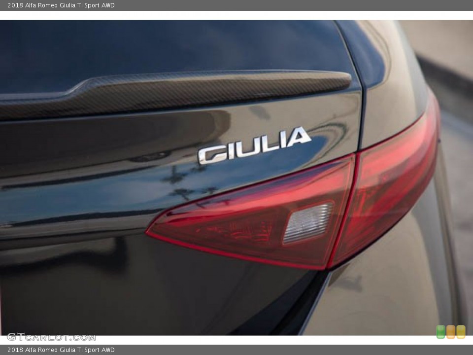 2018 Alfa Romeo Giulia Custom Badge and Logo Photo #143521652
