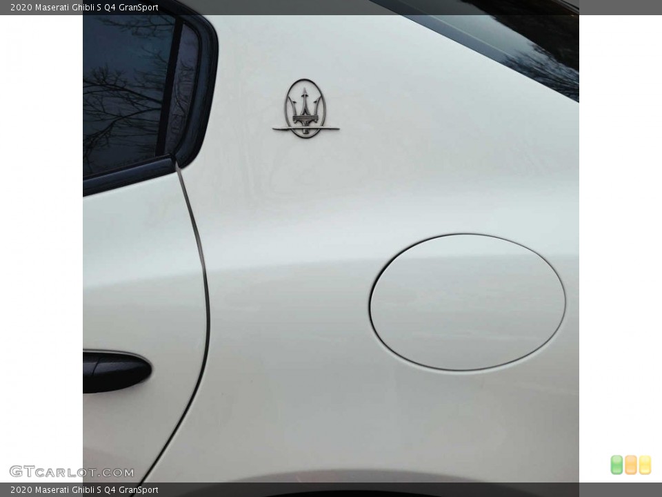 2020 Maserati Ghibli Badges and Logos